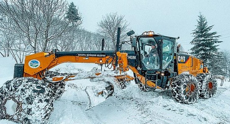Büyükşehir kar mesaisinde: 24 saatlik rapor açıklandı