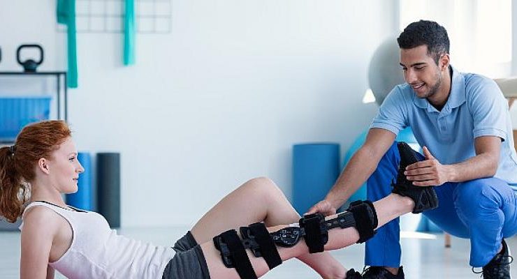Ortopedi Ameliyatları Sonrasında Fizik Tedavi ve Rehabilitasyon Neden Önemli