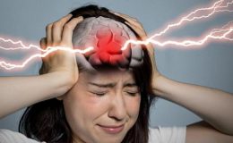 Şiddetli baş ağrısı çok daha büyük bir tehlikenin habercisi olabilir!