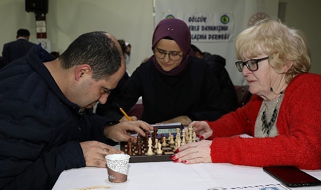 Yetenekler Şah Engeller Mat Satranç Turnuvası düzenlendi