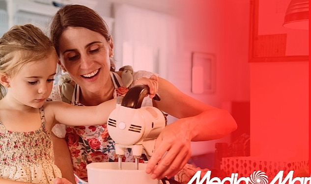 MediaMarkt'ın Anneler Günü'ne Özel Anne Ai Teknolojisi Hediye Alacaklara Yardımcı Oluyor