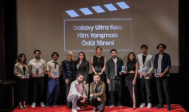 Galaxy Ultra Kısa Film Yarışması Ödül Töreni'nde genç yönetmen adayları ödüllerini aldı